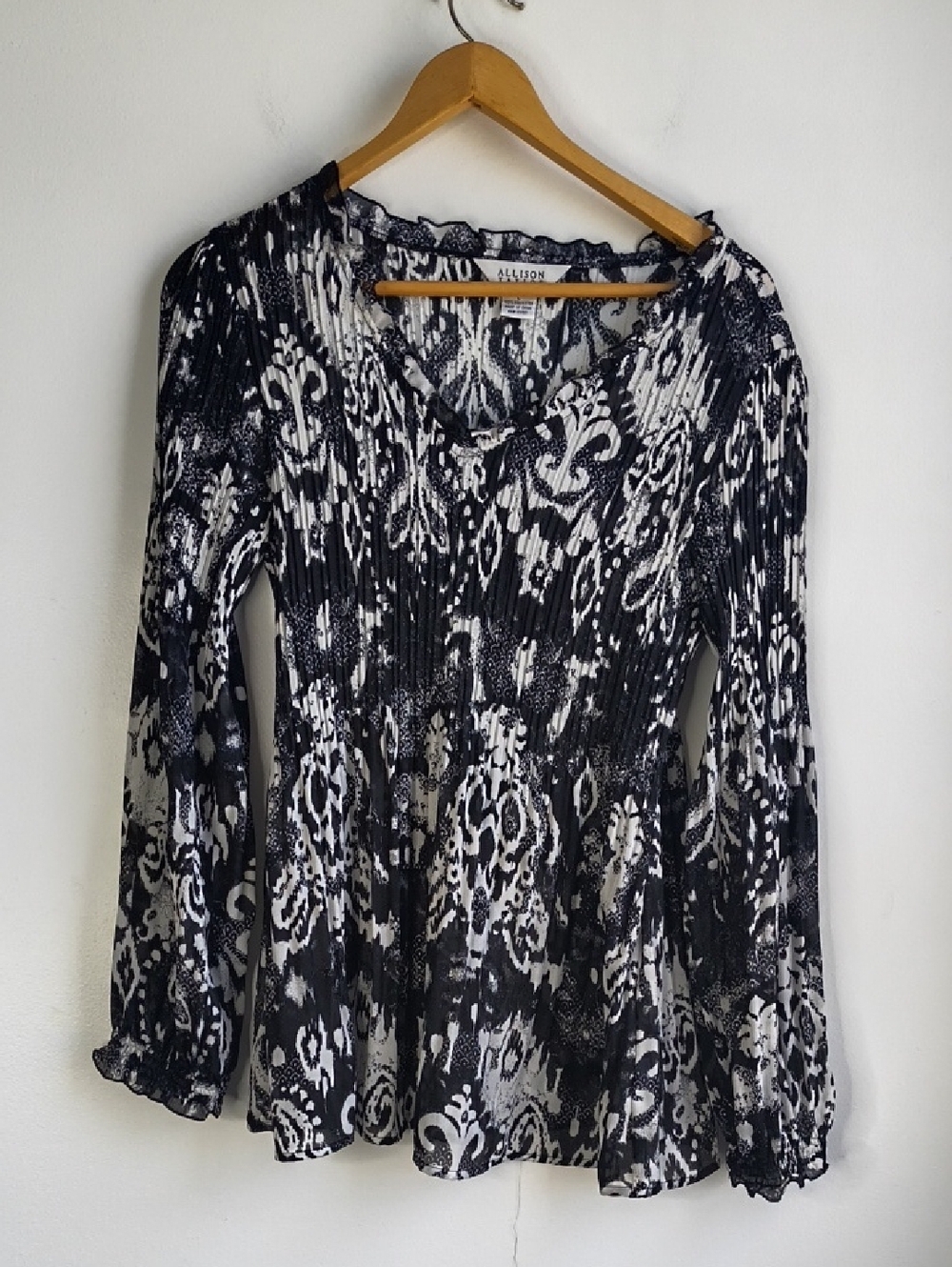 Allison Taylor Black & White Smocked Long-Sleeve Blouse